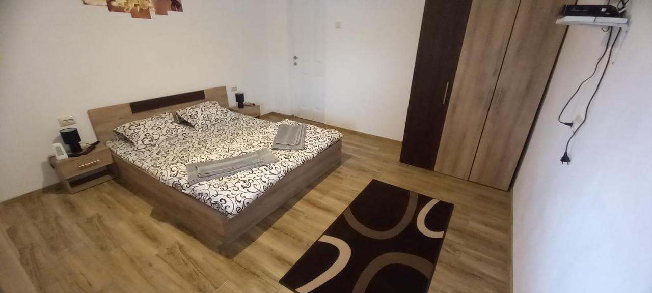 Casa Claudiu Villa Ieşelniţa Exteriör bild