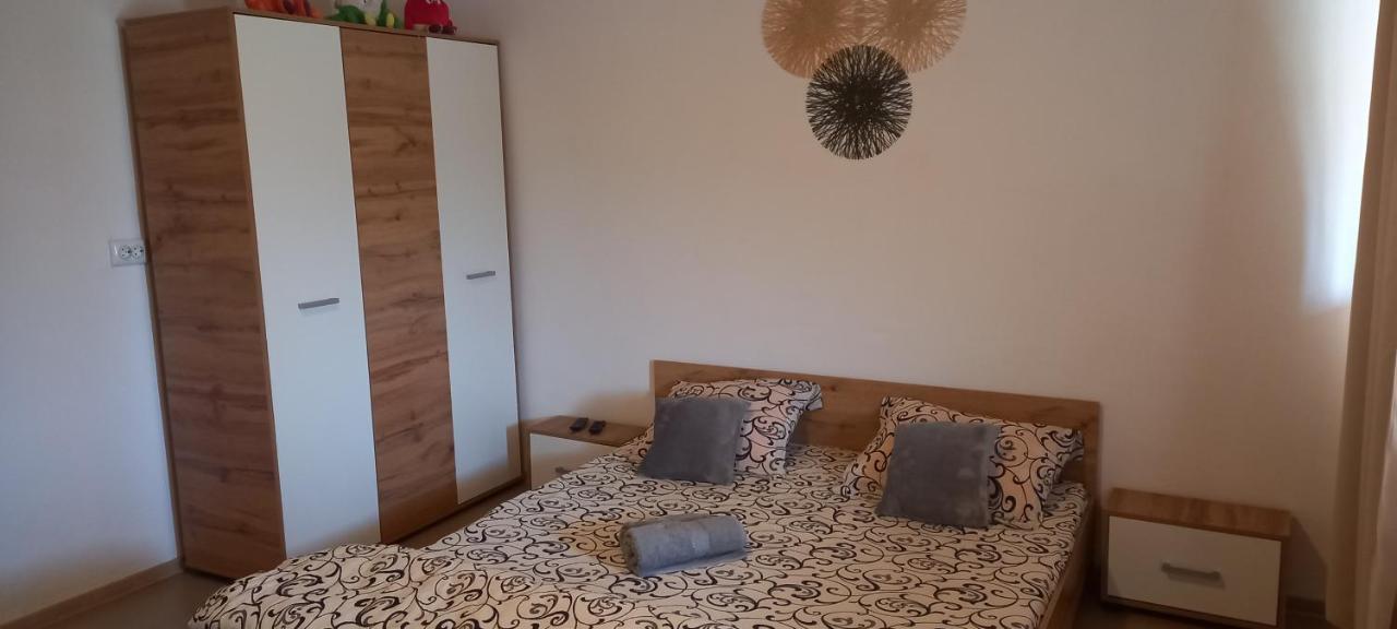 Casa Claudiu Villa Ieşelniţa Exteriör bild