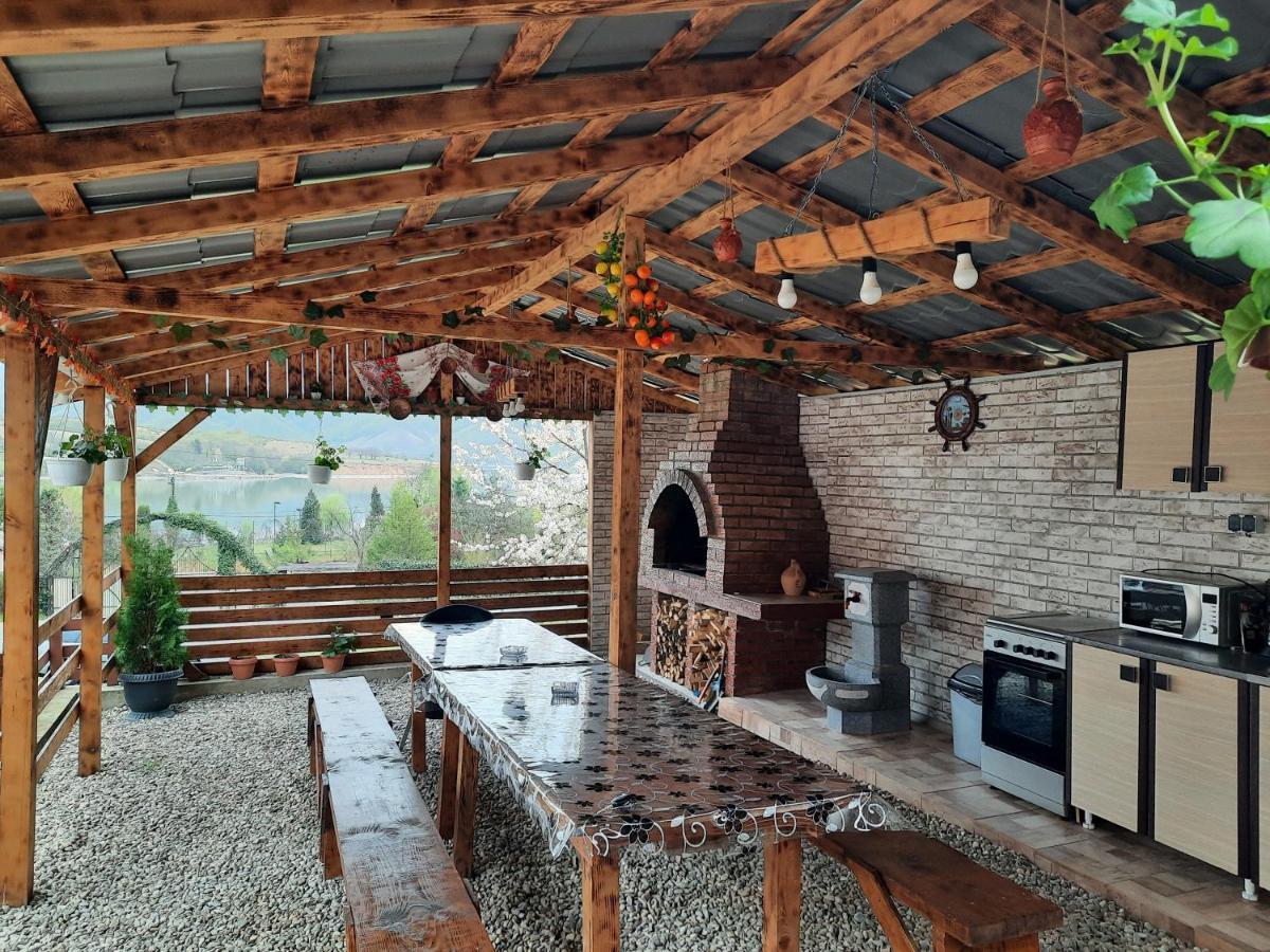 Casa Claudiu Villa Ieşelniţa Exteriör bild